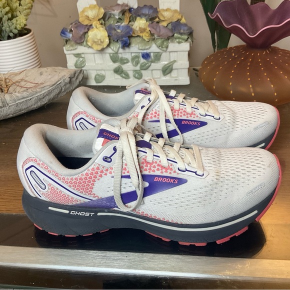 BROOKS WOMENS GHOST 14 RUNNING SHOES SZ 8 - Picture 2 of 7